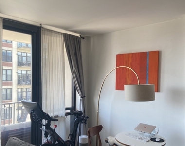210 S Desplaines Street - Photo Thumbnail 5