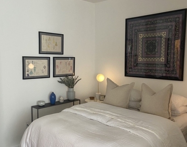 210 S Desplaines Street - Photo Thumbnail 6