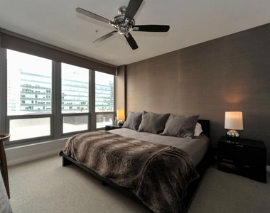 565 W Quincy Street - Photo Thumbnail 4