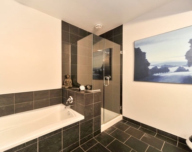 565 W Quincy Street - Photo Thumbnail 8
