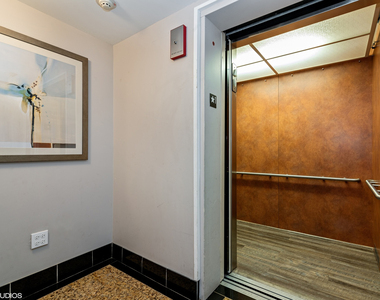 1926 N Lincoln Park West Street - Photo Thumbnail 2