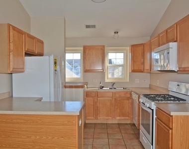 2527 Sheehan Drive - Photo Thumbnail 2