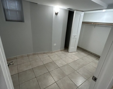 2300 S Ridgeway Avenue - Photo Thumbnail 11