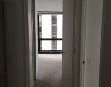 910 N Lake Shore Drive - Photo Thumbnail 4