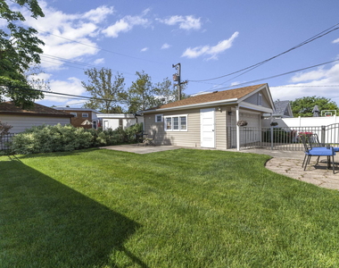 10813 Berkshire Street - Photo Thumbnail 14