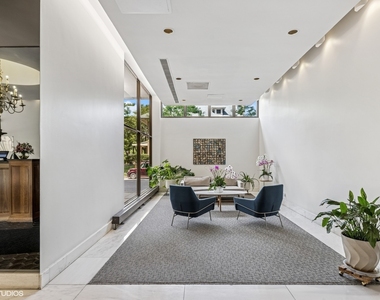 6171 N Sheridan Road - Photo Thumbnail 6