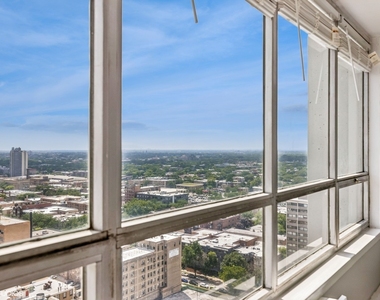 6171 N Sheridan Road - Photo Thumbnail 8