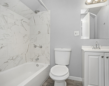 1935 N Damen Avenue - Photo Thumbnail 6