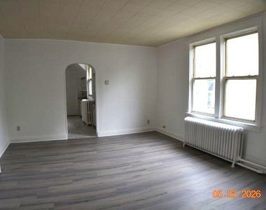 10073 S Prospect Avenue - Photo Thumbnail 3