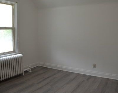 10073 S Prospect Avenue - Photo Thumbnail 5