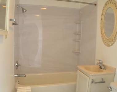 10073 S Prospect Avenue - Photo Thumbnail 10