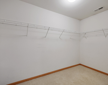 2614 Loren Lane - Photo Thumbnail 16