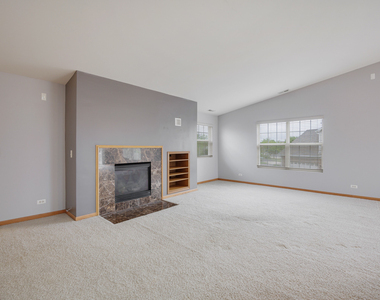 2614 Loren Lane - Photo Thumbnail 11