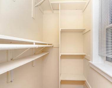 4613 N Ashland Avenue - Photo Thumbnail 7