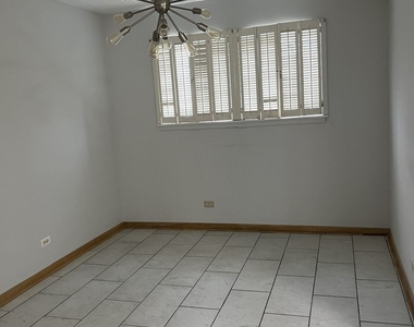 2640 Flossmoor Road - Photo Thumbnail 2