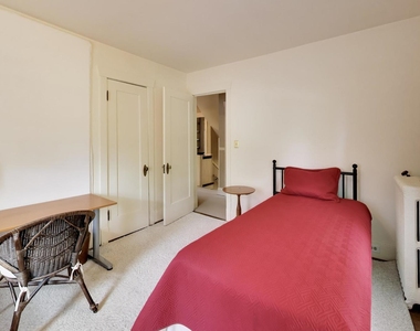 2624 Thayer Street - Photo Thumbnail 28