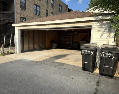 5144 N Avers Avenue - Photo Thumbnail 22