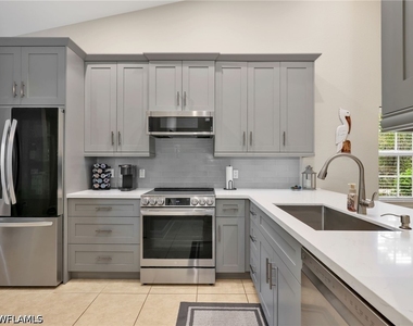 3515 Avion Woods Court - Photo Thumbnail 3