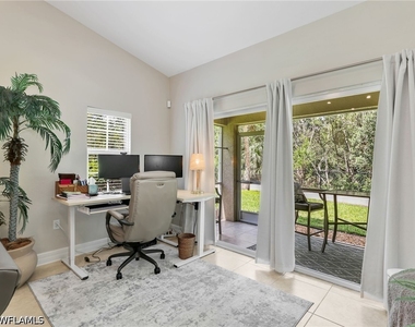 3515 Avion Woods Court - Photo Thumbnail 11