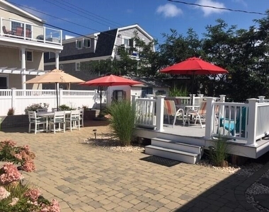 18 Lowell - Photo Thumbnail 8