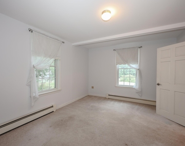 55 Holbrook Hill - Photo Thumbnail 23