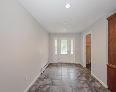 55 Holbrook Hill - Photo Thumbnail 8