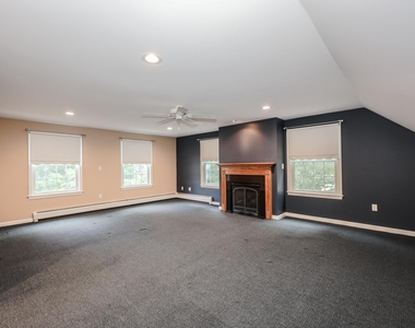 55 Holbrook Hill - Photo Thumbnail 33