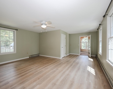55 Holbrook Hill - Photo Thumbnail 28