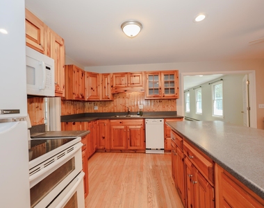 55 Holbrook Hill - Photo Thumbnail 18