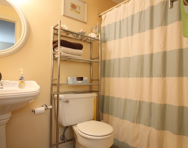 38 Windsor Hill - Photo Thumbnail 7