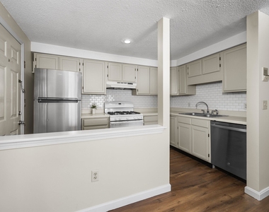 50 Brookside - Photo Thumbnail 3