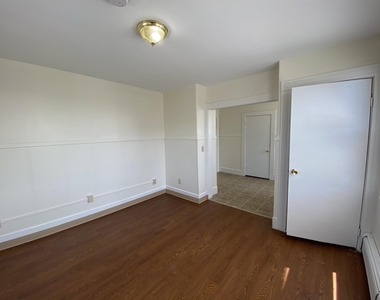 15 West Broadway - Photo Thumbnail 22