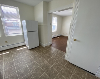 15 West Broadway - Photo Thumbnail 16