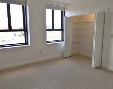 875 Elm - Photo Thumbnail 16