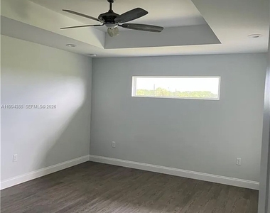 634 Royce Road - Photo Thumbnail 8