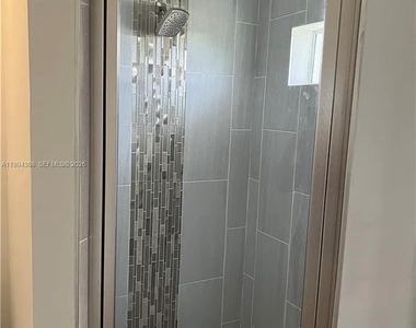 634 Royce Road - Photo Thumbnail 11