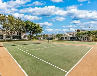 17020 Golfside Circle - Photo Thumbnail 2