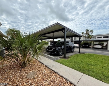 17020 Golfside Circle - Photo Thumbnail 45