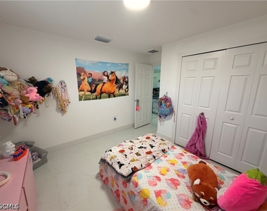 4702 Loraine Avenue S - Photo Thumbnail 17