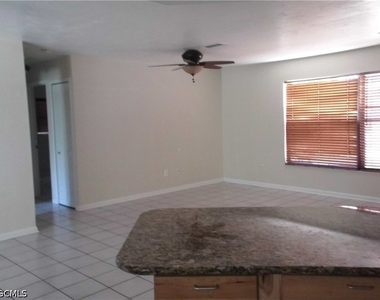 426 Hamilton Avenue - Photo Thumbnail 9