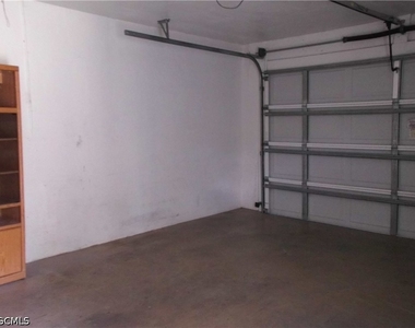 426 Hamilton Avenue - Photo Thumbnail 16
