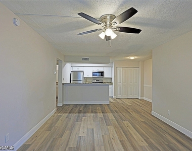 5305 Summerlin Road - Photo Thumbnail 1