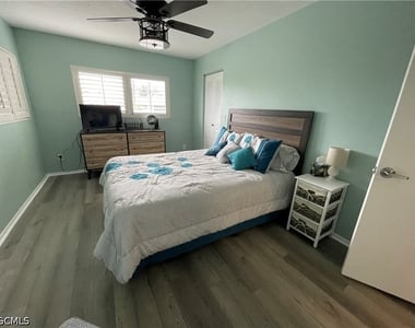 17420 Birchwood Lane - Photo Thumbnail 9