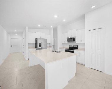 12321 Dakota Ridge Place - Photo Thumbnail 5