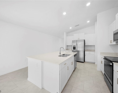 12321 Dakota Ridge Place - Photo Thumbnail 7