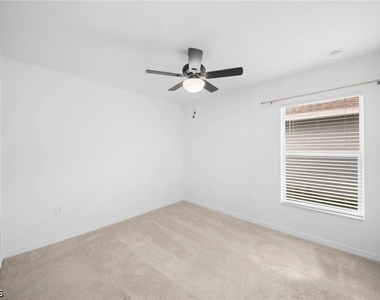 12321 Dakota Ridge Place - Photo Thumbnail 21