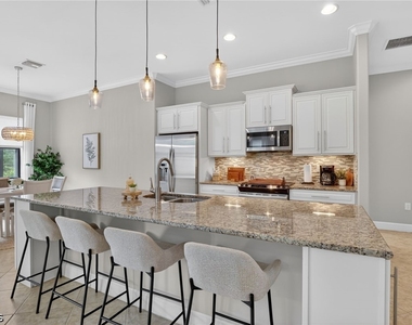 11701 Avingston Terrace - Photo Thumbnail 8