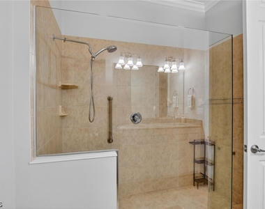 11701 Avingston Terrace - Photo Thumbnail 20