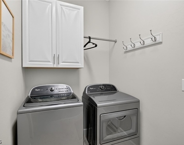 11701 Avingston Terrace - Photo Thumbnail 27