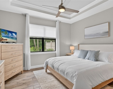 11701 Avingston Terrace - Photo Thumbnail 16